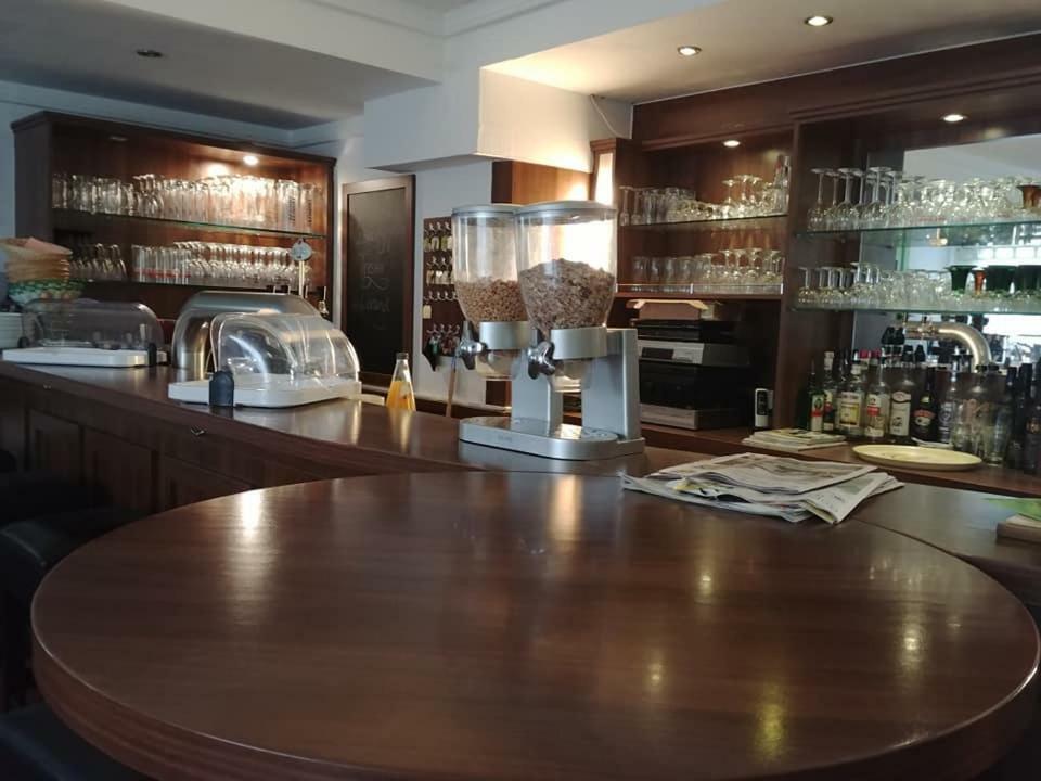Zur Reblaus Hotel บอพพาร์ด ภายนอก รูปภาพ